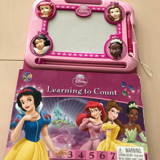 【Disney】プリンセス　絵本　磁気ボード付き