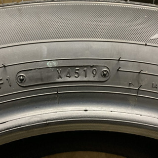 新車外し夏タイヤ　ダンロップ　エナセーブ　215/60R16 4本