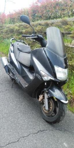 マジェスティ125　Fi　(2)