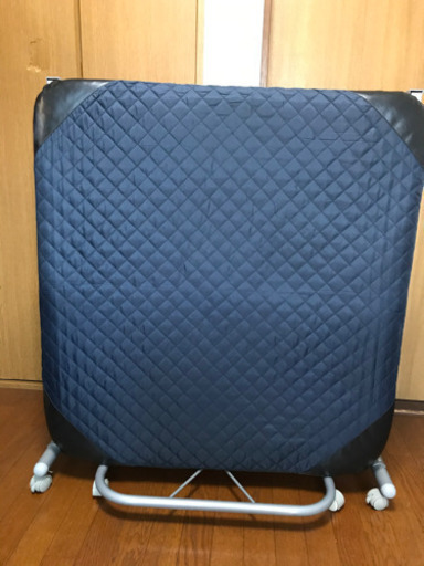 折畳み式ベッド