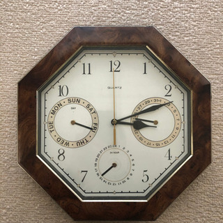 昭和レトロな壁掛け時計