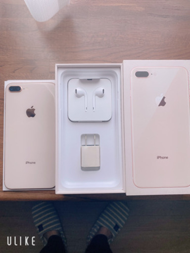 iPhone8plus本体と付属品 | procomm.ca