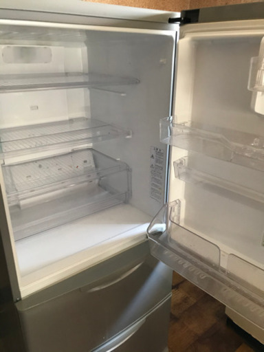 冷蔵庫3ドア　AQUA272ℓ  2015年式