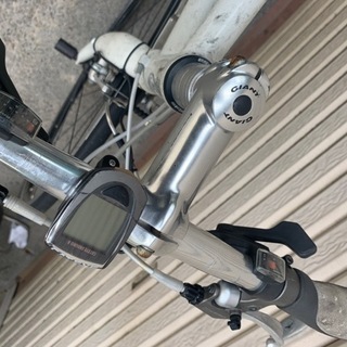 GIANT　ESCAPE(ジャイアント　エスケープ）　R3　2009年モデル　中古美品！