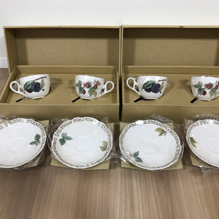 【新品】ノリタケ ティー/コーヒー カップ＆ソーサー ４脚セット