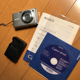 SONY デジカメ　サイバーショット