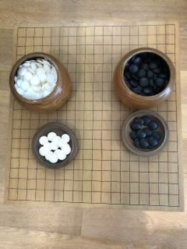 碁盤と碁石