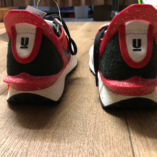 Nikeスッポーツ靴原価2万円から1万円