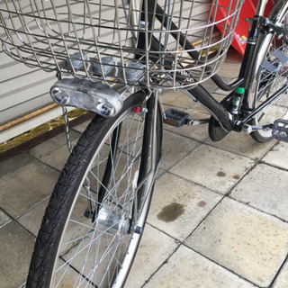 【値下げ】ママチャリ　自転車　ほぼ新品　26インチ　黒　3段変速　荷台付き　ドレスガード付き　札幌市　厚別