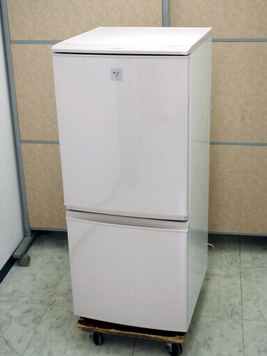 【14】 シャープ 137L 2ドア 冷凍冷蔵庫 SJ-PD14A-C つけかえどっちもドア ☆2015年製