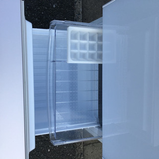 美品 2019年製 SHARP シャープ 137L冷蔵庫 プラズマクラスター ガラス扉 SJ-GD14E-W 超高年式