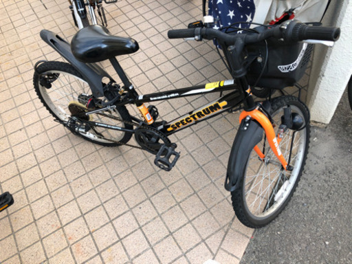 子供用自転車　22インチ　SHIMANO六段変速