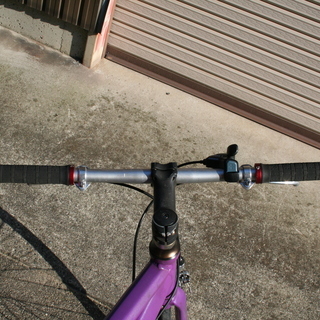 クロスバイク　osso vision　整備済み