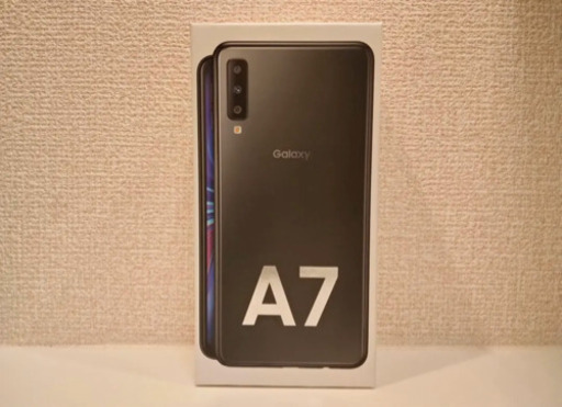 新品同様　Galaxy A7 SIMフリー　ブラック