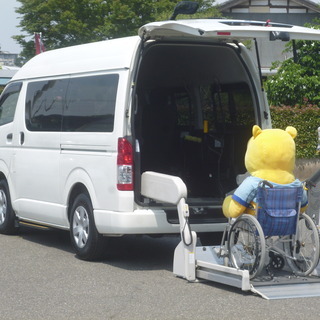 家で買える！H26年 ハイエース 車椅子移動車 車検付！ナビＲカ...