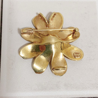 CHANEL　シャネル　ヴィクトワール・トゥ・カステラーヌ　コレクションデザイン　ブローチ【モノマニア朝日店】【引き取り限定】 CHANEL シャネル ヴィクトワール・トゥ・カステラーヌ コレクション