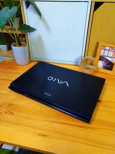 corei5メモリ8GのスーパーVAIO★　大容量500G！　高級感のあるモダンブラックで超かっこいい♪　　SONY　VAIO　15.5inch大画面　最新Windows10　64Bit　　テンキー＆ウェブカメラ内蔵　黒　 　ノートパソコン　無線LAN　Wi-Fi対応 　DVDドライブ