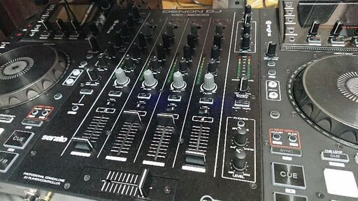 DENON DJ MCX8000  4ch DJコントローラー
