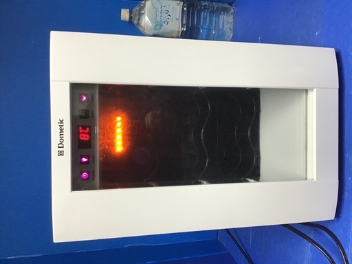 ワインセラー　20ℓ