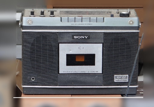 SONY FM/AM ステレオカセットコーダー CF-2700昭和レトロ Yahoo!オークション -「sony cf-2700」の落札相場・落札価格
