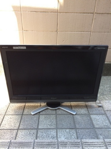 シャープ AQUOS 32型 2010年