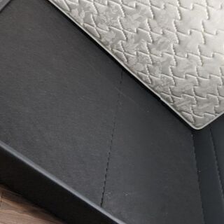 ダブルベッドフレーム&マットレス