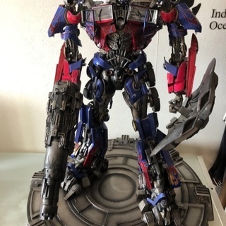 トランスフォーマー オプティマスプライム ミュージアムマスターライン