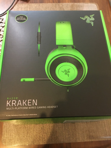 レーザー　ヘッドセット　RAZER KRAKEN