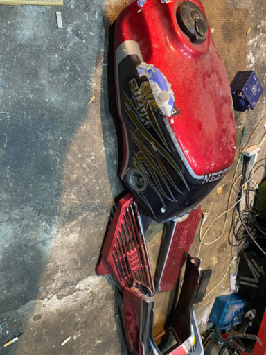 cbr400f 塗装ベース　外装セット　コック付き