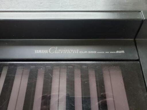 鍵盤楽器、ピアノ YAMAHA Clavinova CLP-300