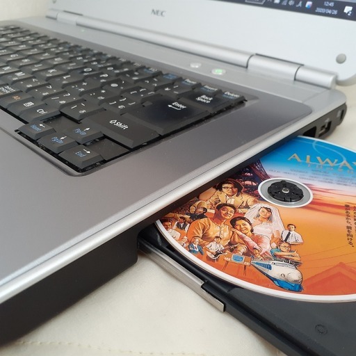 取引中です】 ☆SSDで快適☆ NEC versaPro Wi-Fi マルチ シルバー 15