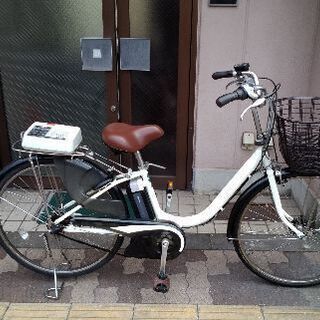 値下げしました！美車！！ヤマハ　PASナチュラ　シルバー　26インチ　バッテリー8.1ah 充電器付き 値下げしました！美車！！ヤマハ PASナチュラ シルバー 26インチ