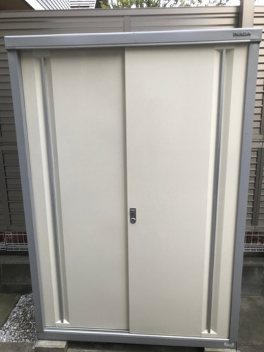 イナバ物置　MJN-135E