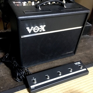 交渉可　VOX VT20+ アンプ　VFS5 フットスイッチ付き...