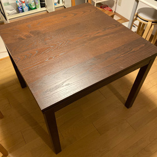 IKEA 伸縮型ダイニングテーブル　ダークブラウン
