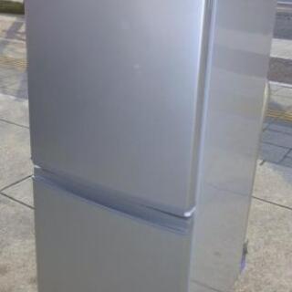 シャープ　小型冷蔵庫　SJ-14e9 シルバー　2013年製