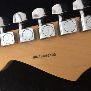 フェンダーストラトusaハードケース付超美品