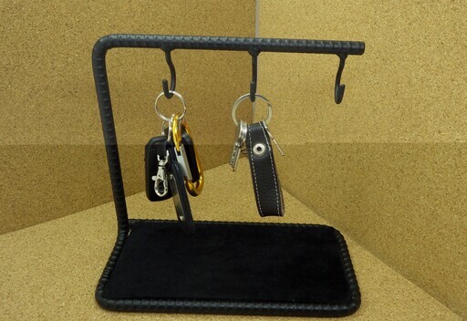 キーフック★アクセサリーハンガーblk★ﾊﾝﾄﾞﾒｲﾄﾞ