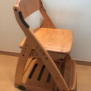 イトーキ　学習椅子