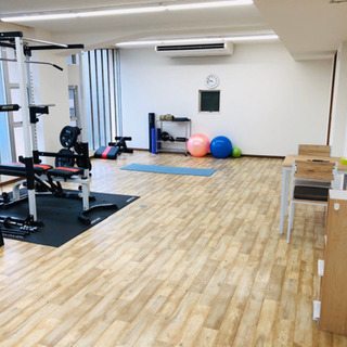 ①【大宮店】トレーニングマシン一色