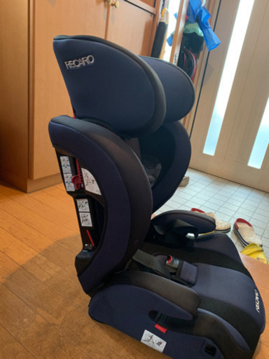 RECARO チャイルドシート　ほぼ未使用　美品