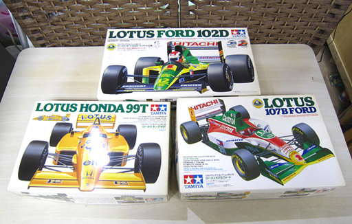 未組立 タミヤ 1/20 グランプリコレクション No.33 ロータスフォード102D/No.20 ロータス・ホンダ99T/No.38 ロータス107Bフォード 3台セット プラモデル TAMIYA