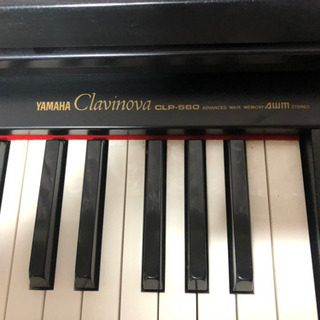 電子ピアノ　ヤマハグラビノーバCLP-560