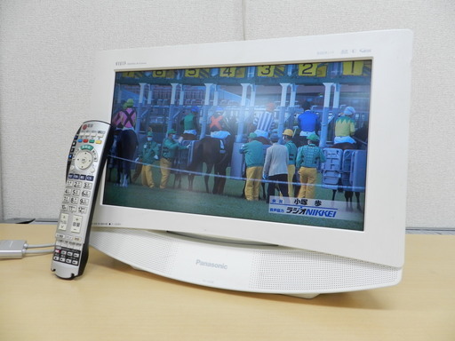 Panasonic 17インチ 液晶テレビです