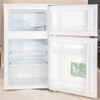 YAMADA 2ドア90L冷凍冷蔵庫　2017年　4月中でしたら...