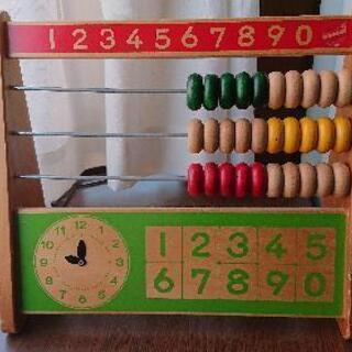 昔ながらの木製 数字と時計のお勉強玩具