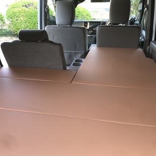 荷積み・車中泊用ベッド（エブリィ・軽バン）