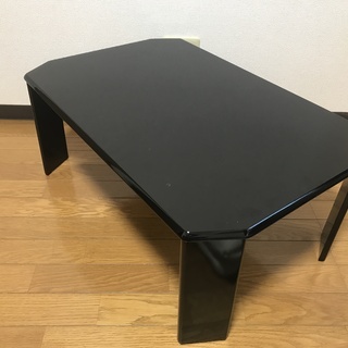 ローテーブル（黒色・木製）：使用回数1回のため状態は【良好】
