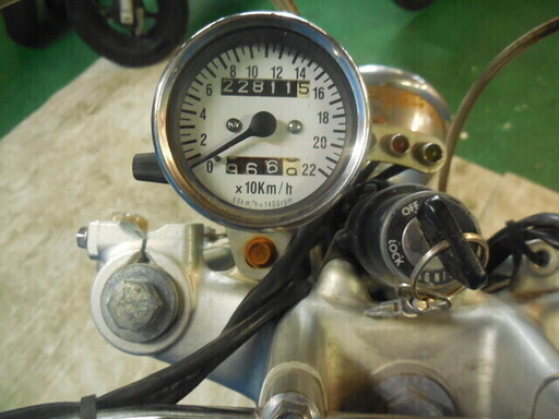 YAMAHA TW200-2 赤 スプリングキャンペーン 諸経費無し 消費者還元店