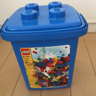 青いバケツ LEGO